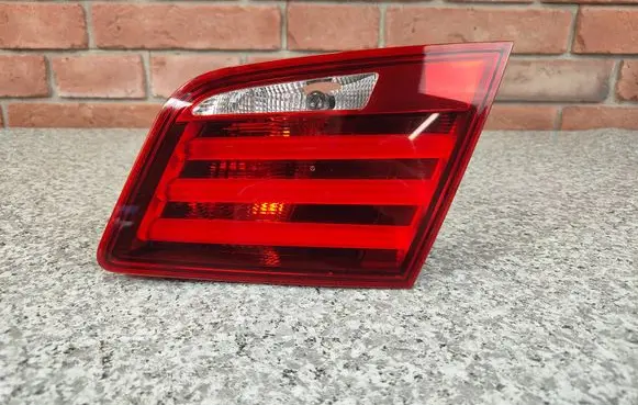 BMW 5 F10 F11 Tailgate rear/tail lights 7203226