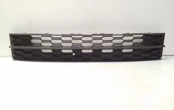 Skoda Octavia Mk3 (5E) Front bumper lower grill 5E0853677L
