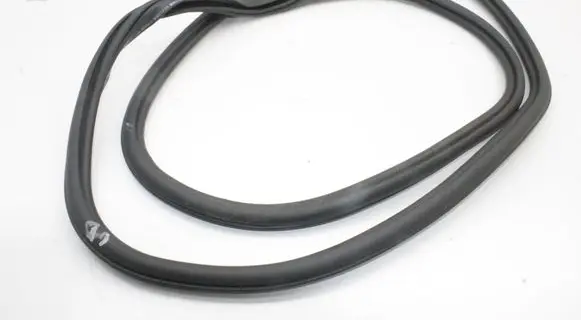 Audi e-tron Rubber seal rear door 4KE833721