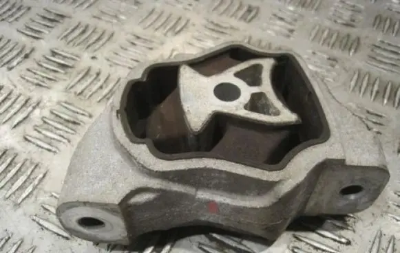 Volvo S80 Gearbox mount 8070M18