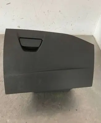 Ford Focus Glove box BM51-A06044
