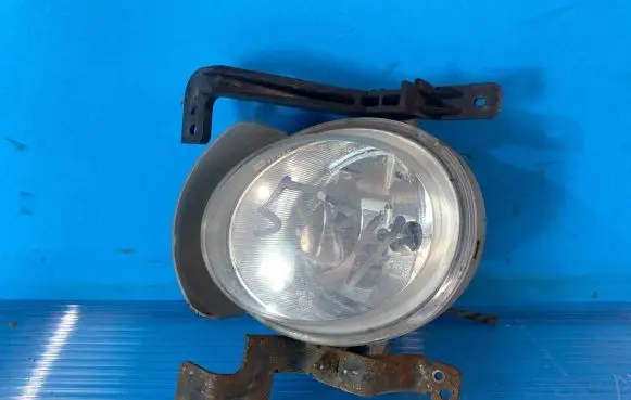 Hyundai i20 (PB PBT) Front fog light 922011J0