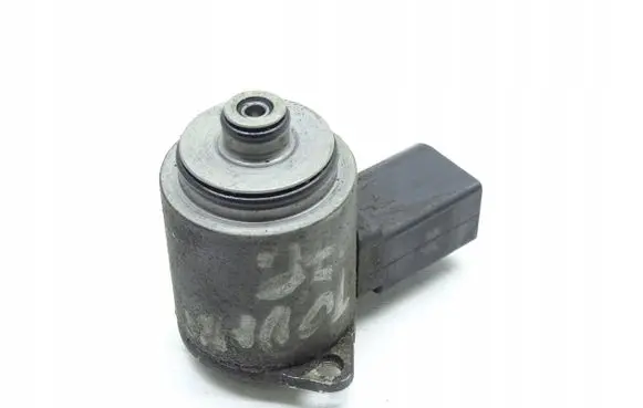 Volkswagen Touareg II Hydraulic servotronic pressure valve 