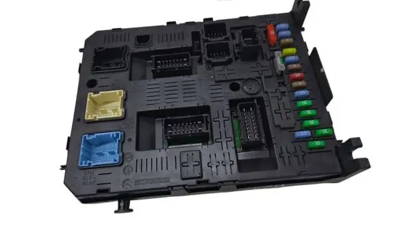 Citroen Berlingo Comfort/convenience module 967847688001 9678476880 230346602