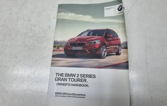 BMW 2 F46 User manual