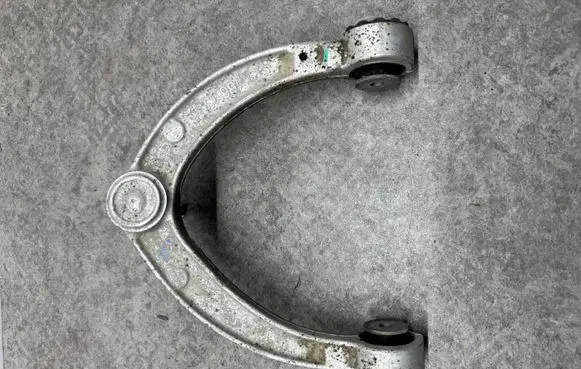Mercedes-Benz GLS X166 Front upper control arm/wishbone A16613