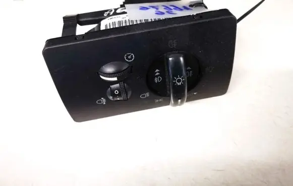 Ford Mondeo Mk III Light switch 1s7t13a024ab