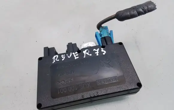 Rover 75 Antenna control unit XUE100001
