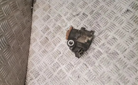 Volkswagen PASSAT B5 Power steering pump