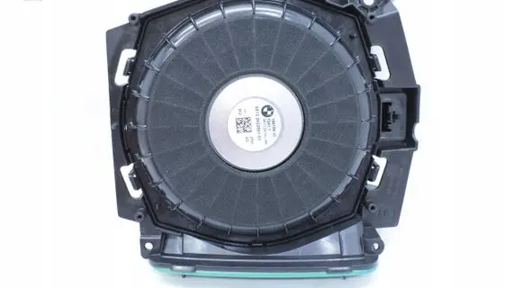 BMW 4 G22 G23 G24 G26 Subwoofer speaker 2622561