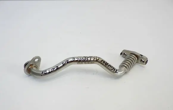 Volkswagen Tiguan Allspace Turbo turbocharger oiling pipe/hose 05L145736A
