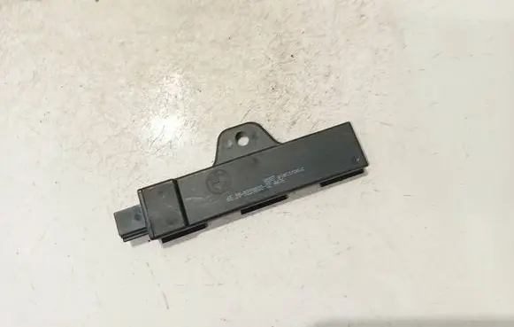 BMW 5 GT F07 Antenna control unit 6520922083202 65.20-922083202