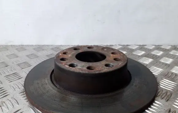 Volkswagen Touran II Rear brake disc