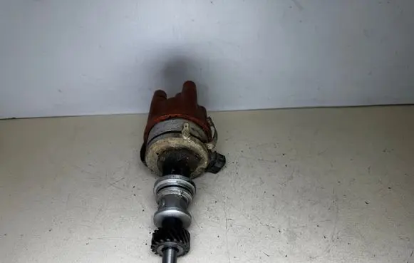 Ford Sierra Spark distributor 85HF12100DA 0237520009