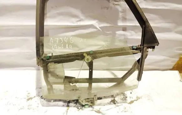 Audi A4 S4 B5 8D Sliding door window regulator with motor