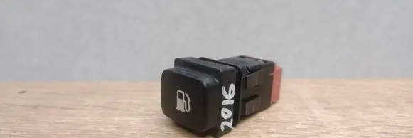 Citroen C4 Grand Picasso Fuel tank opening switch 96530658XT