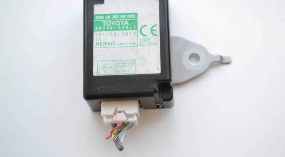 Lexus IS 220D-250-350 Other devices 051221B0044 8630053160
