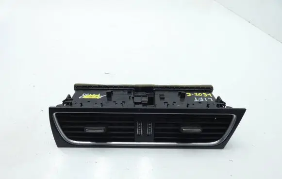 Audi A5 Sportback 8TA Dash center air vent grill 8T2820951D C0098790