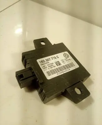 Volkswagen PASSAT B7 Alarm control unit/module 1K0907719C 19800D4AE3J 28024256