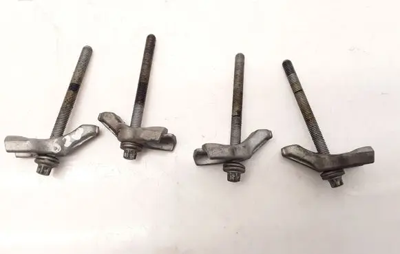BMW 5 E60 E61 Fuel Injector clamp holder