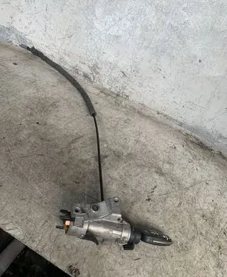 Audi A4 S4 B7 8E 8H Ignition lock 4b0905851