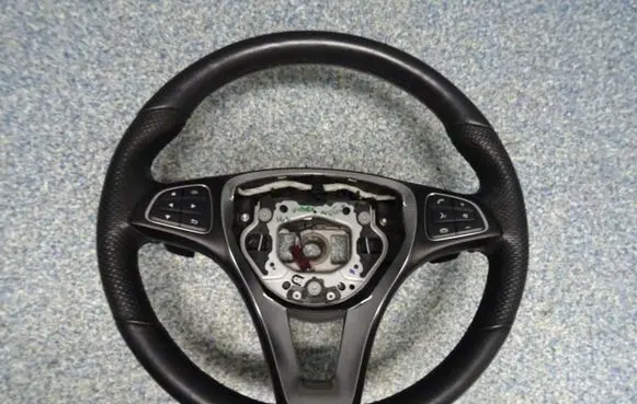 Mercedes-Benz ML W166 Steering wheel A0004605303