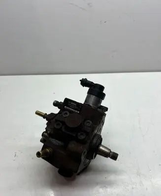 Ford Focus C-MAX Fuel injection high pressure pump 0445010102 9683703780A 9683703780