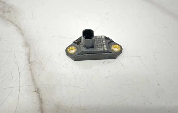 Audi A6 Allroad C6 Airbag deployment crash/impact sensor 4F0907651 170606