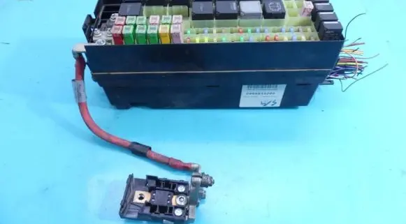 Land Rover Range Rover Sport L320 Fuse box set AH32-14290-GB IMPRK1307734