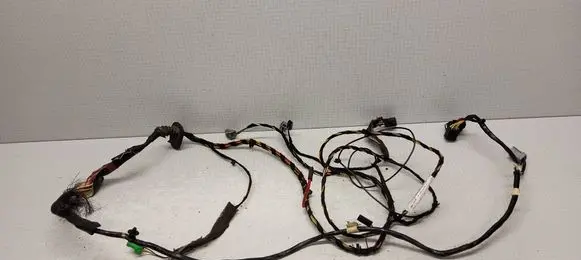 Volvo V70 Tailgate/trunk wiring harness 8697924