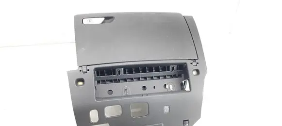Audi A3 S3 8V Glove box set 8v0880842