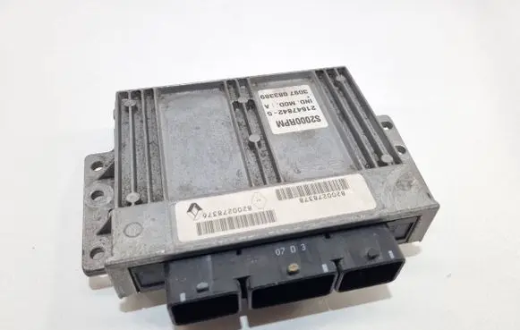 Renault Laguna II Engine control unit/module ECU 21647842 8200278376