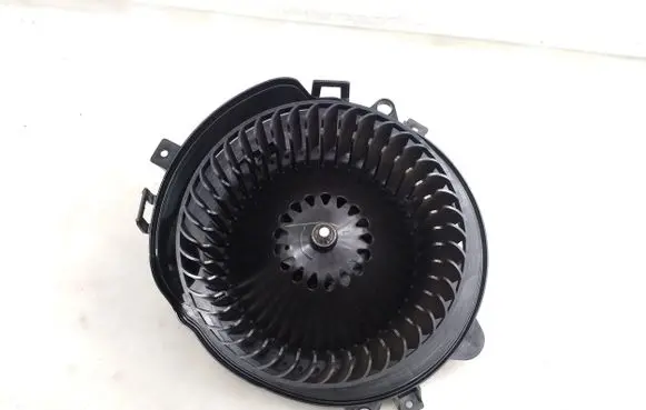 Skoda Karoq Heater fan/blower 5WC819015
