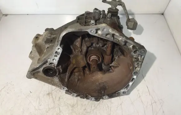 Toyota Yaris Manual 5 speed gearbox