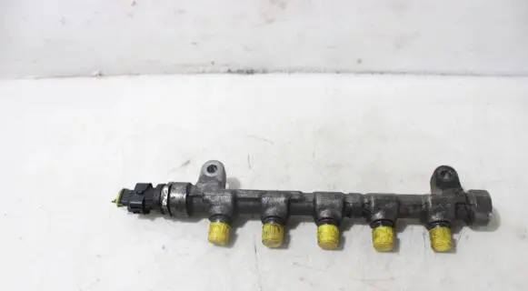 KIA Ceed Fuel main line pipe
