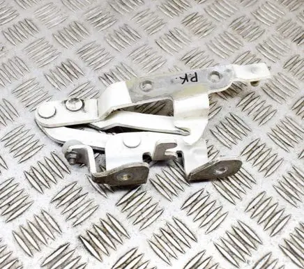Maserati GranTurismo Engine bonnet/hood hinges 81082700