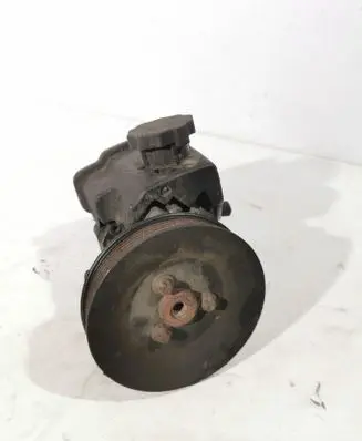 Mercedes-Benz Vito Viano W639 Power steering pump A0034667201 7692900530