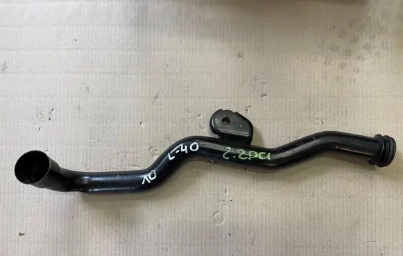 Opel Vivaro Engine coolant pipe/hose 8200298073