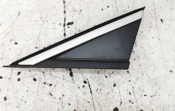 Opel Astra K Fender end trim 482722431 39041995