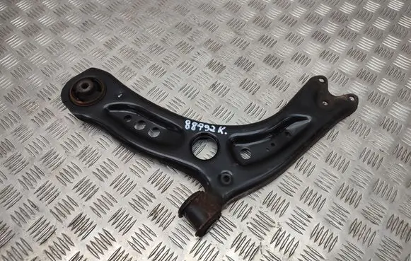 Seat Leon (5F) Front lower control arm/wishbone 5Q0407151L