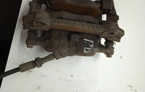 Renault Trafic II (X83) Front brake caliper TRAFIC2010M