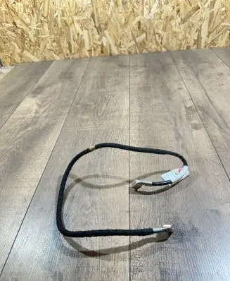 Mercedes-Benz C W204 CD changer wiring A2045405609 17082009 33913