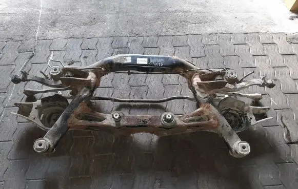 Skoda Yeti (5L) Rear subframe NOCODE