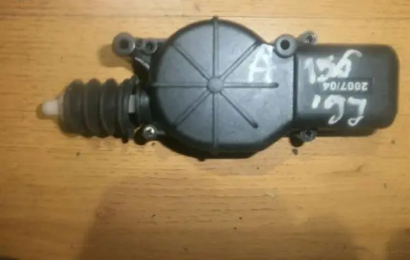 Alfa Romeo 156 Central locking motor 