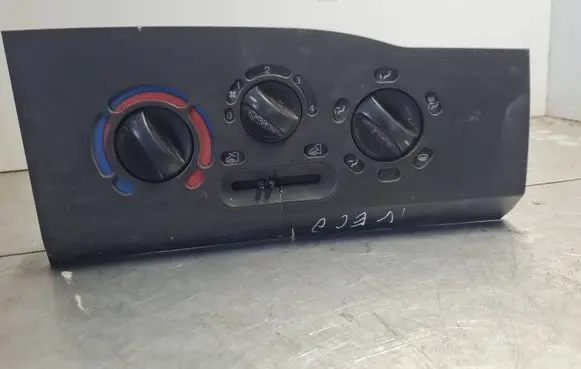 Iveco Daily 35 - 40.10 Climate control unit 123942200