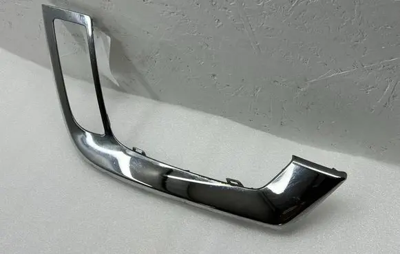 Suzuki Vitara (LY) Front bumper splitter molding 7175186R
