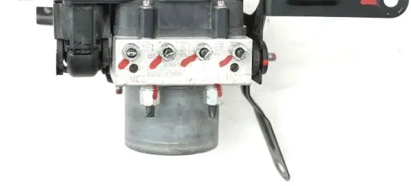 Suzuki SX4 S-Cross ABS Pump 56110-57TB0