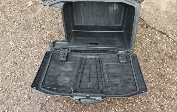 Hyundai Ioniq 5 Front trunk storage compartment 86712GI000