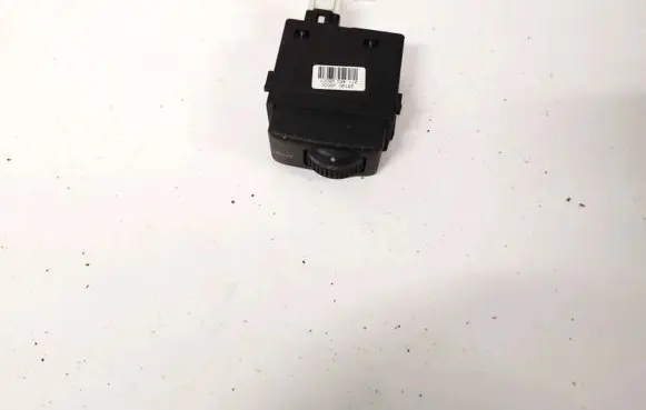 Nissan Qashqai Headlight level height control switch 25190jd000