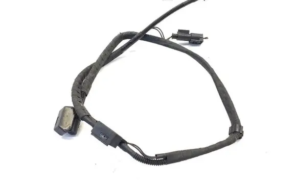 BMW 2 F22 F23 Windshield washer spray nozzle 